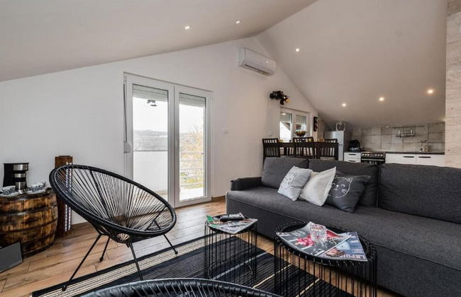 Relaxing Bisko Retreat With Outdoor Pool, Furnished Terrace and BBQ - Foto 15