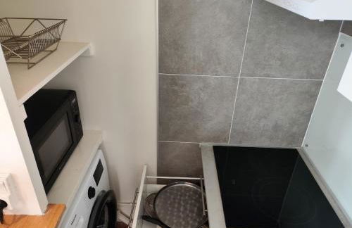 Nid d'aigle, vue panoramique dégagée et jardin, de plein pied, face au Sud et aux montagnes - Photo 10