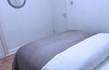 House for 8 in Gillingham close to train station with free parking - Foto 20