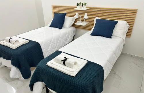 Your Home, easy walk to the beach - Foto 16