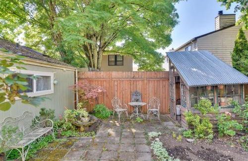 Cozy Portland Studio with Electric Fireplace - Foto 24