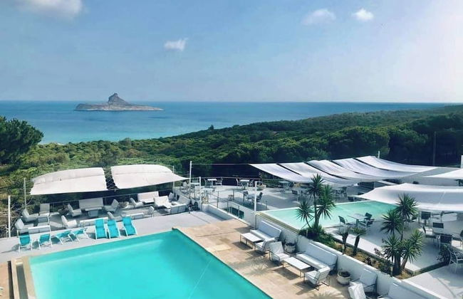 Exceptional Luxury Villa A Masterpiece of Elegance and Comfort - Foto 21