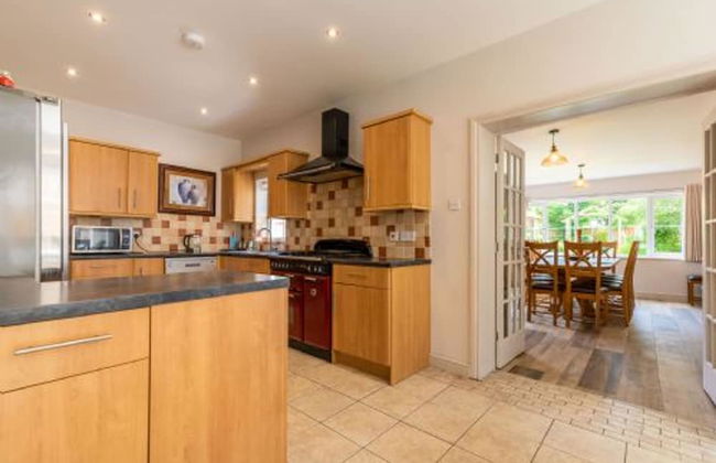 Host Stay Woodside House - Foto 5