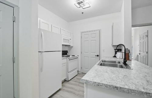 Bright & Stylish 2-Bed, 2-Bath Apartment - Foto 5