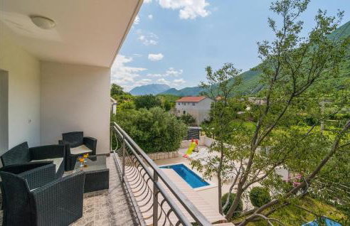 4 Bedroom Stunning Home In Kucice - Photo 18