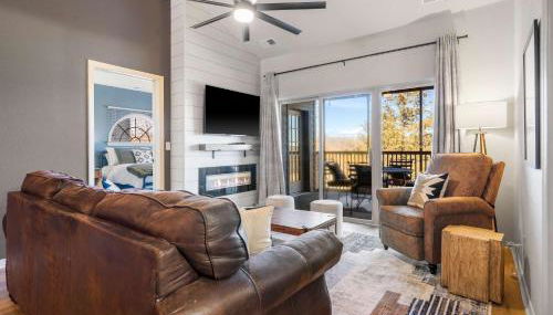 T Time Getaway - Overlooking Golf Views! - Foto 3