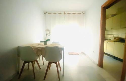 Apartamento de dos dormitorios en Almería. - Foto 6