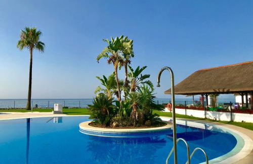 MI CAPRICHO, Beachfront, Grownfloor, Private Garden & Terrace - Photo 33