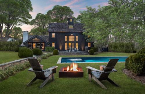 Bridgehaven Estate by Rove Travel - Luxe Home with Pool - Photo 29