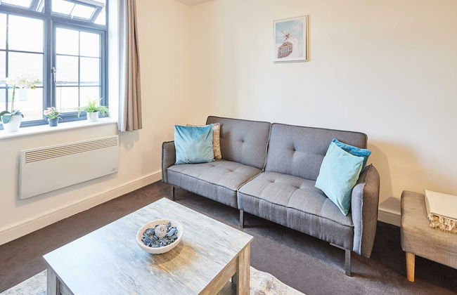 Host Stay Holland Apartment - Photo 5