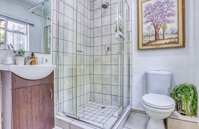 Chic Midtown Studio-1 Bed-solar-pool-fibre-samrand - Foto 10