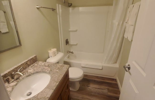 Lazy Dayz Resort - Photo 48