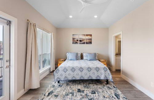 Stylish Townhouse with BBQ, Pool & Near Beach - Foto 14