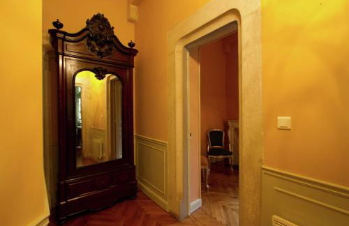 House in France with Pool and Views - Foto 23