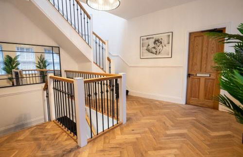 Paradise Boutique Deluxe - Leeds City Center - Steps to Ivy Asia - Foto 45