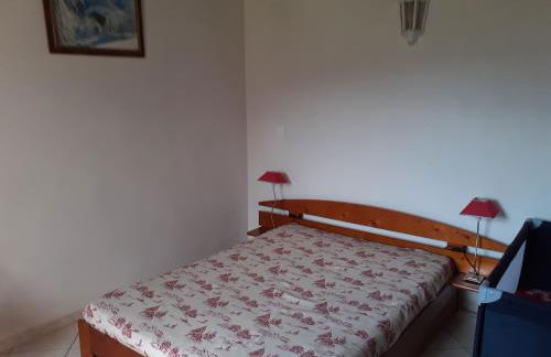 appartement gentiane 4personnes dans gite "la maison d'augustin" classé 3 étoiles,la tour,73530 st jean d'arves - Foto 48