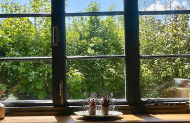 Riverside Retreat - Photo 14