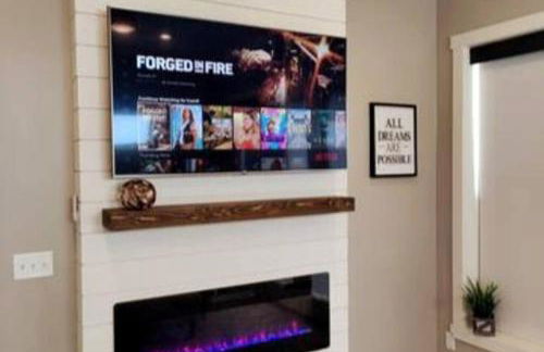 Paradise View Lodge - Amazing Lake Views, Playroom, Pool, HotTub! - Foto 49