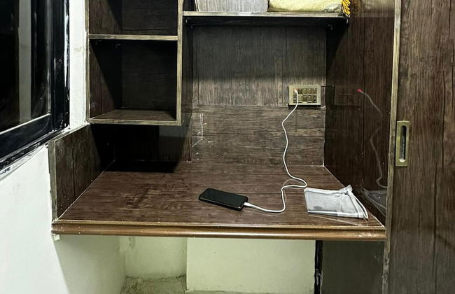 No Unmarried Couple- 1-bed Apartment in North Kara - Photo 8