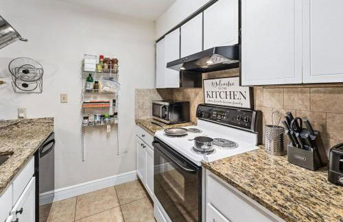 Fort WB Haven with BBQ 15 Mins to Beach - Foto 22