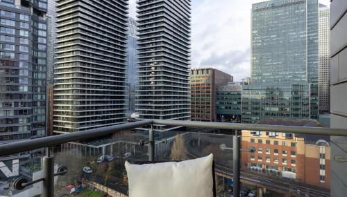 Cosy, modern high rise with views! 2 bedroom - Foto 4