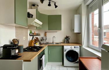 35m2 à la Madeleine: Salon, Cuisine & sdb privés - Foto 4