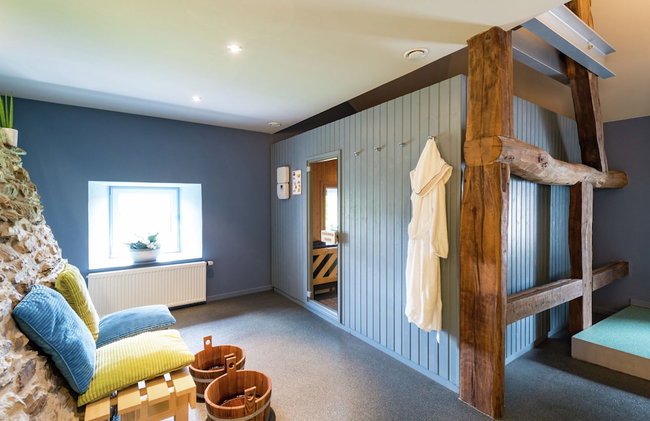 Majestic Holiday Home in Butgenbach With Turkish Steambath - Foto 26