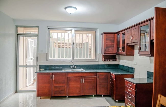 Pearl Cottages Kiwatule - Foto 9