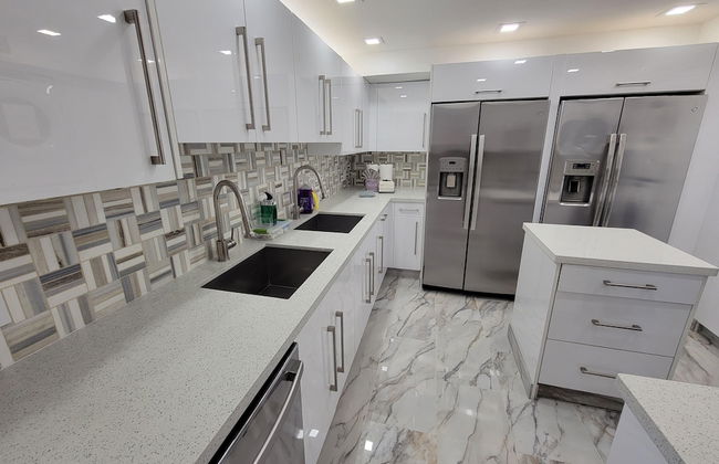 Alexander 807 5 Bedroom Apts by RedAwning - Foto 17