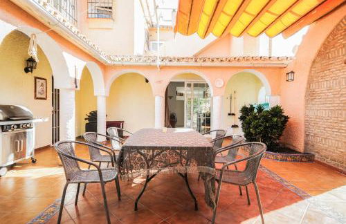 Beach Villa Costanera in Marbella - Photo 3