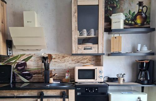 ruhiger als im Hotel keine andere Gäste mit neuer Küche - Foto 4