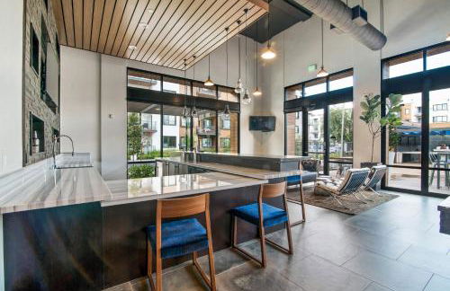 Global Luxury Suites in Menlo Park - Photo 44