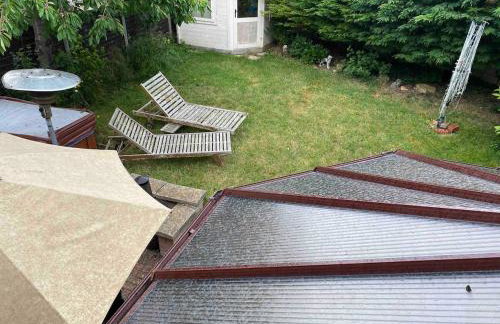 4 Bedroom Detached House in great location - Foto 2