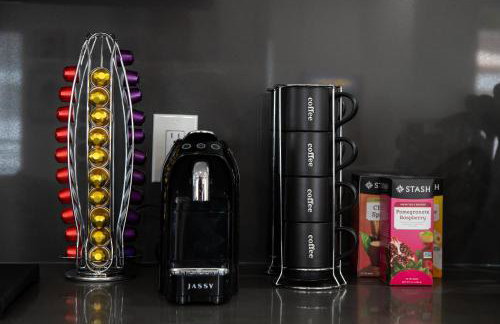 Luxury Oasis in Culver City! Free parking and Jacuzzi - Foto 12