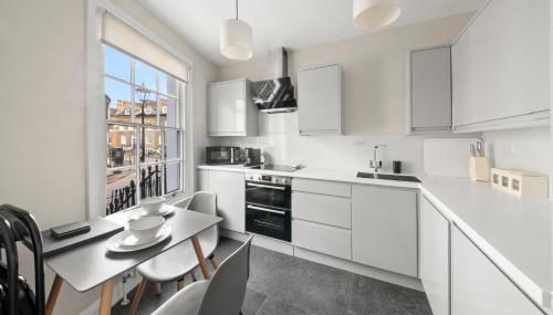 Central Kings Cross modern house with free parking - Foto 1