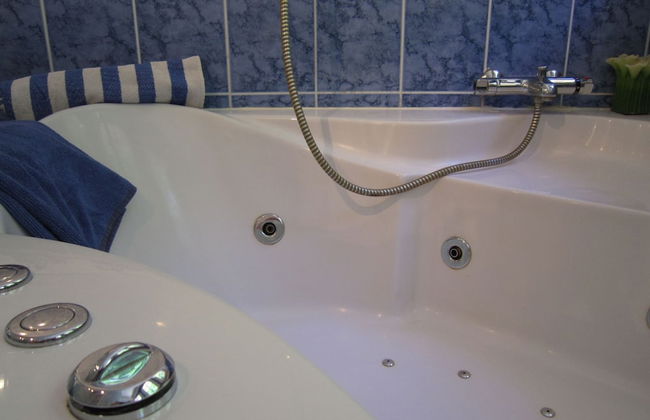 Charming House With Stunning View of the Bouillon Castle - Photo 16