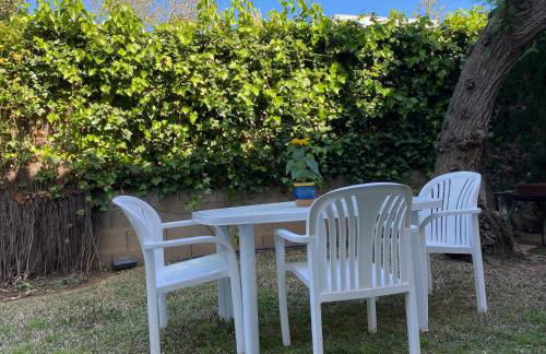 Townhouse in Las Rotas - Foto 18