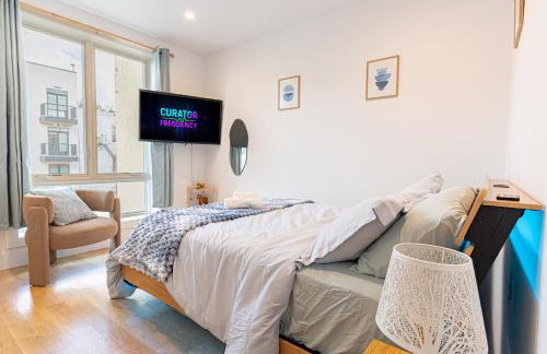 Scandinavian in Brooklyn w Balcony Near Park - Foto 3