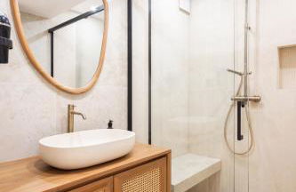 Appartement avec terrasse et parking centre St-Tropez - Photo 7