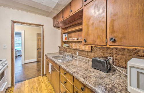 Townhome with Yard, 2 Mi to Downtown and Golfing - Foto 13