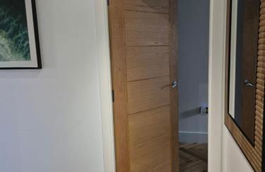 Newly Renovated Flat with Parking space - Foto 17