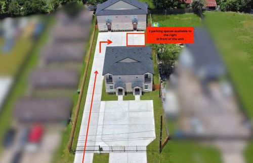 Gated Unit With Laundry l Near NRG and Med Center and HOU Airport - Foto 9