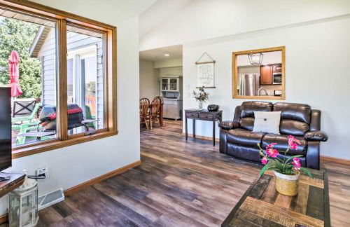 Family Home with Deck, Yard, Dock on Rock River - Foto 13