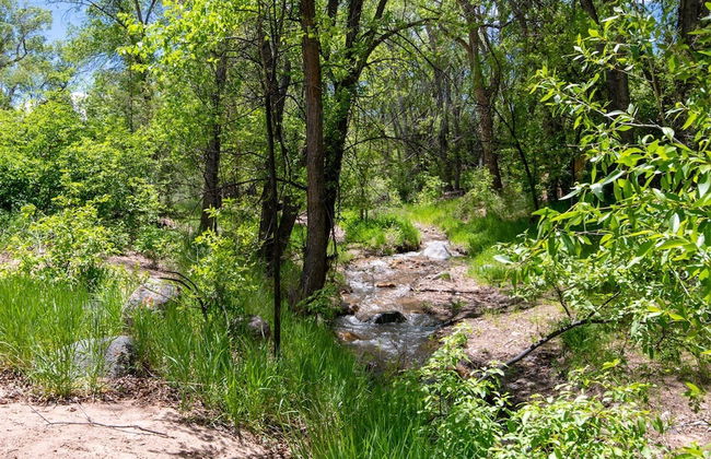 El Torreon - Exclusive Luxury Home, Nestled Next to Water and Trees - Foto 38