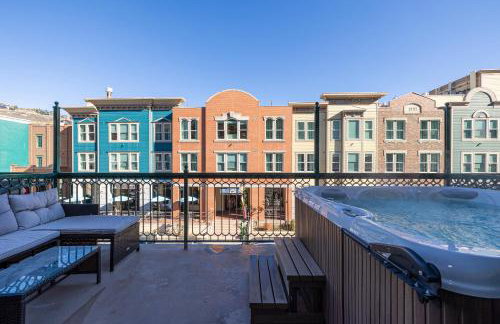 Ski in Ski out Main Street Balcony Hot Tub - Photo 44