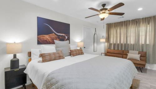 Texan Backyard Vibes l Cowboy Pool & BBQ l Pet-Friendly - Foto 4