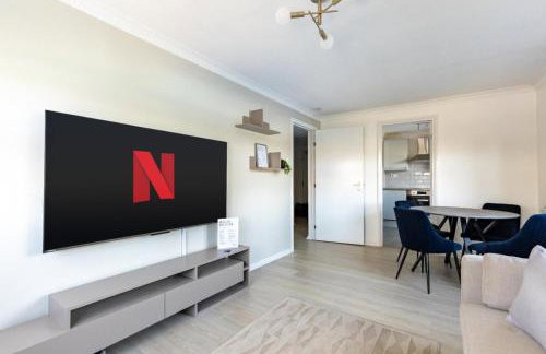 West London Apartment with easy access to Heathrow Airport & Twickenham Rugby Stadium - Foto 3