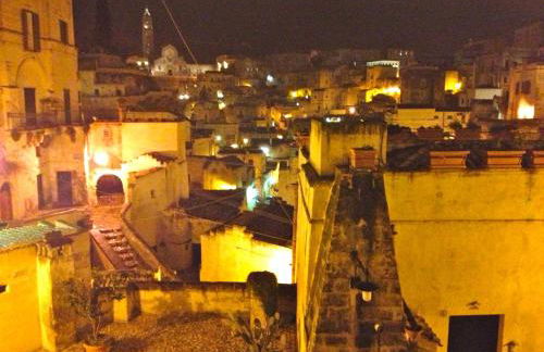 The Flowers' House - Photo 56