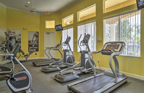 Luxe Terra Verde Villa with Theater 6 Mi to Disney! - Foto 36