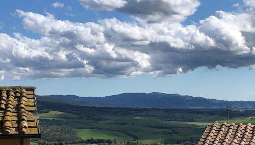In piazza Casale Marittimo - Foto 4